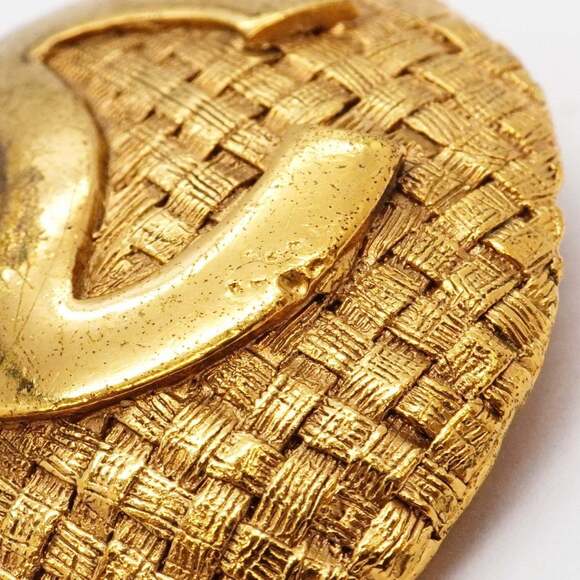 CHANEL Gold Logo Brooch - Picture 10 of 11